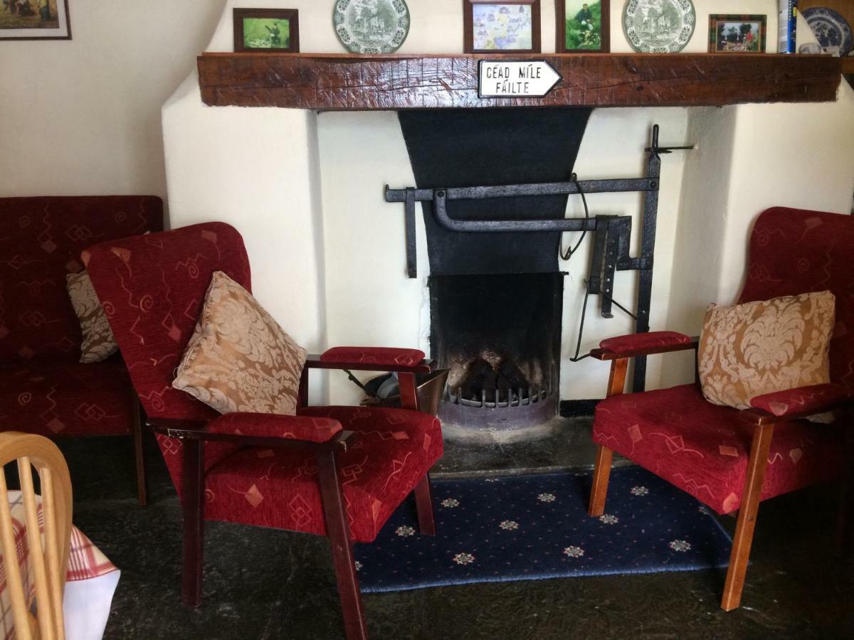 Cummins Cottages Ballycrossaun Экстерьер фото