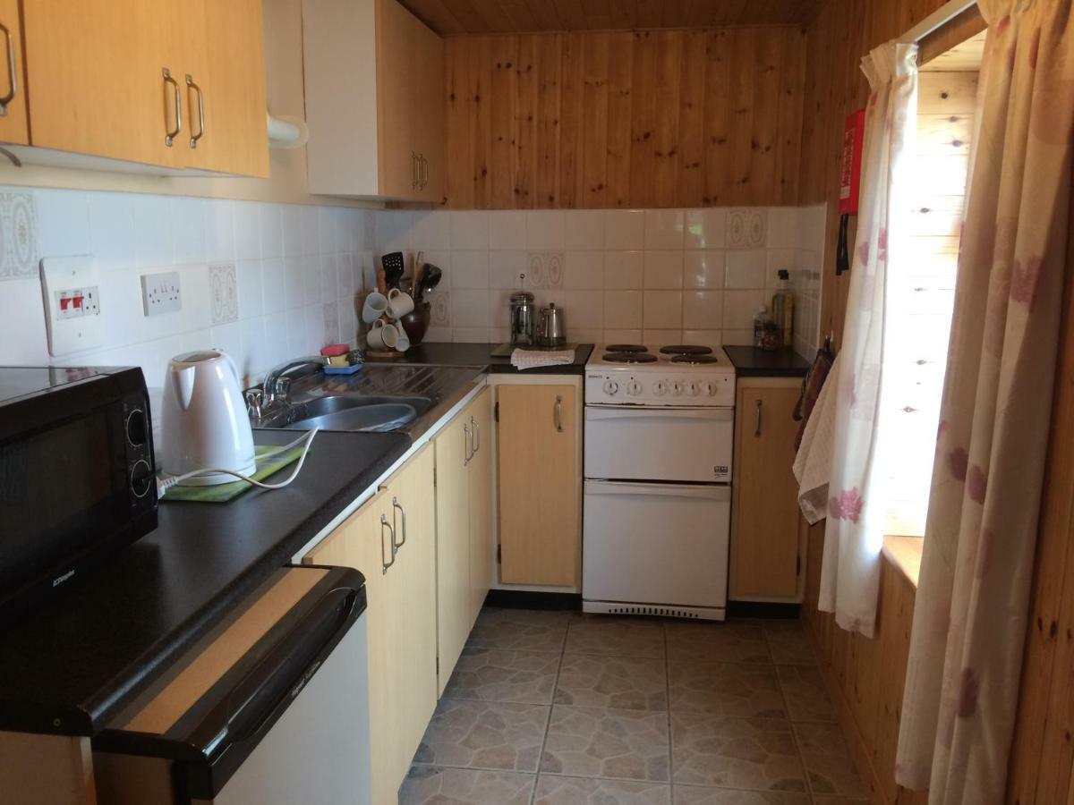 Cummins Cottages Ballycrossaun Экстерьер фото