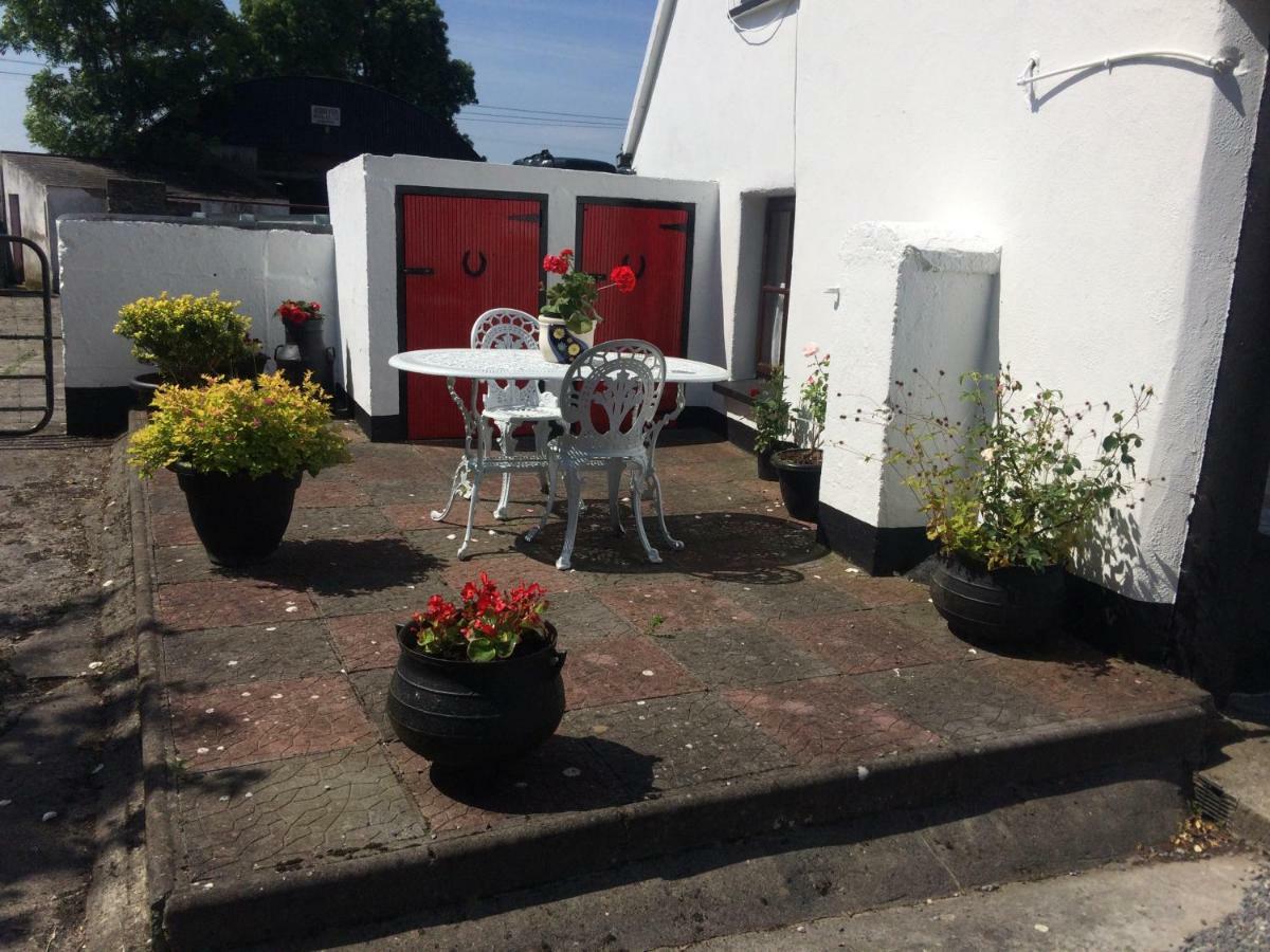 Cummins Cottages Ballycrossaun Экстерьер фото